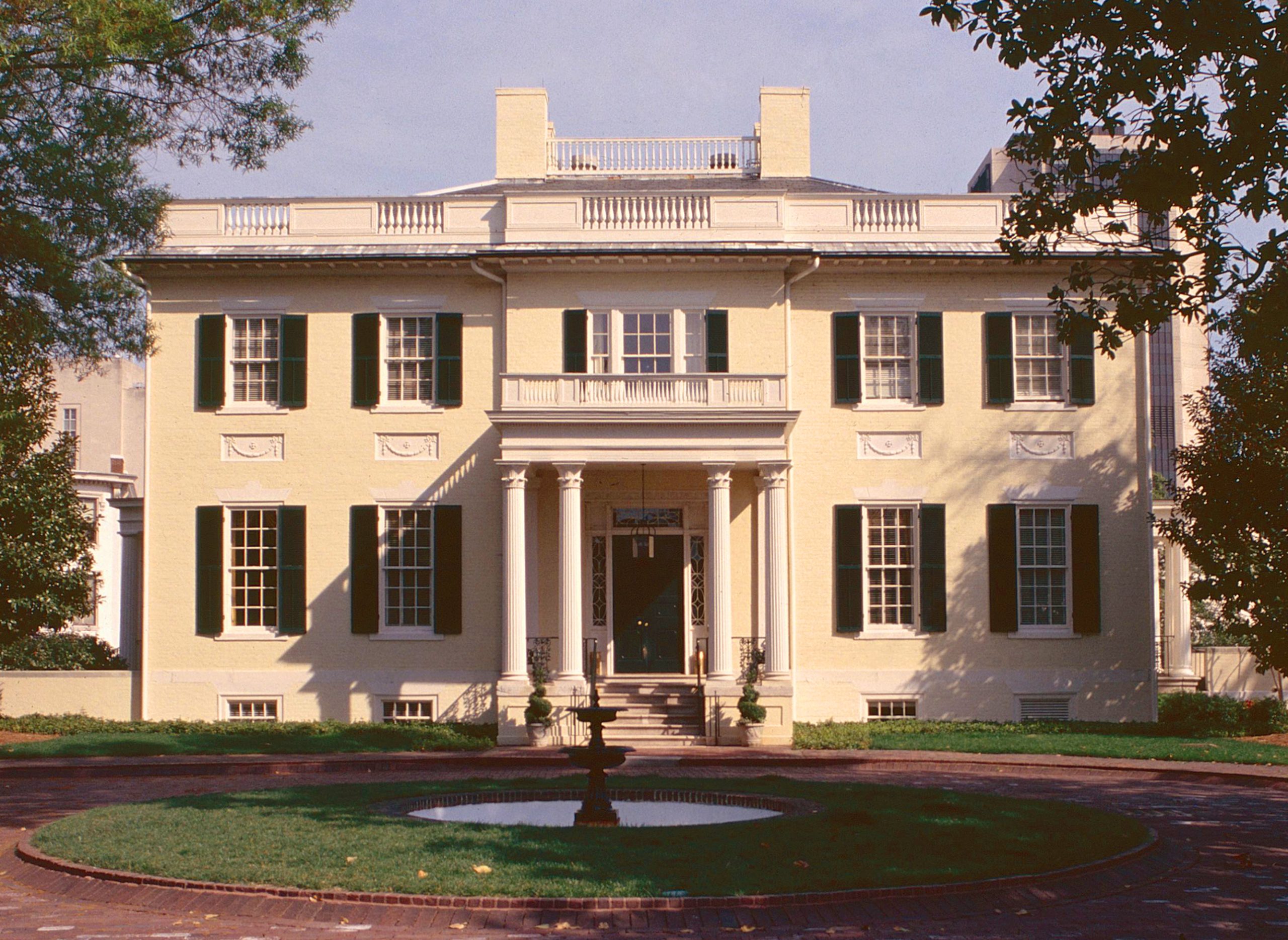 virginia governor's mansion tour
